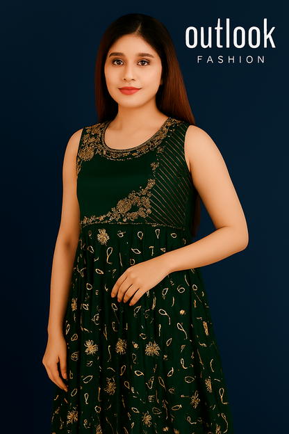Embroidered Anarkali Dress for Women (Age 20–29) | Traditional South Asian Outfit with Golden Detailing – Outlook Fashion
